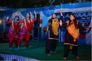Ace Aayaam Bhangra Performance